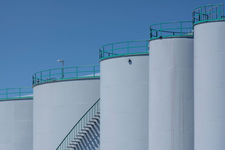 WTI Crude Oil Rally Faces Dollar Headwind